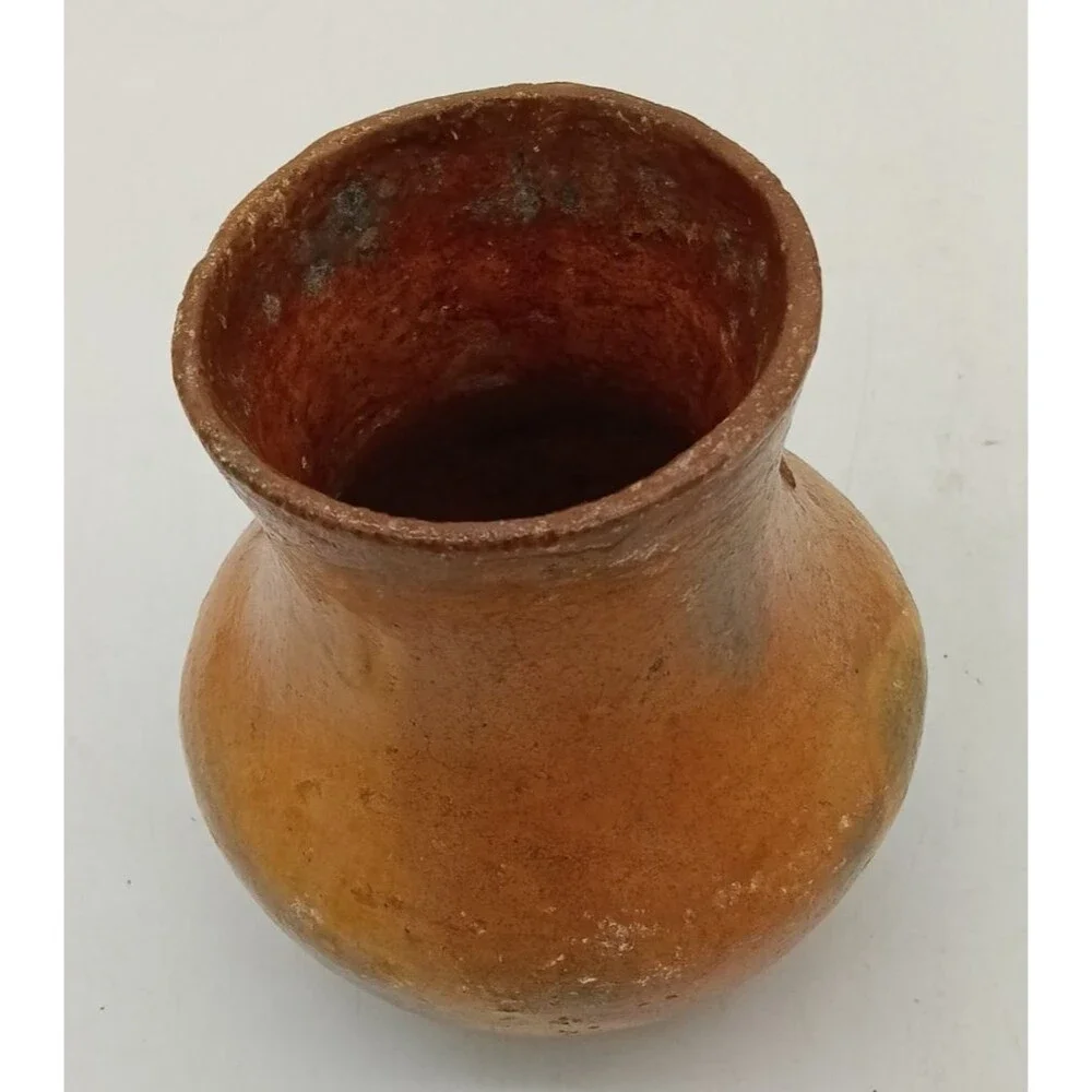 Vintage Lorena Bartlett Navajo/Dine Pine Pitch Pottery Folk Art Corn Vase 3.375